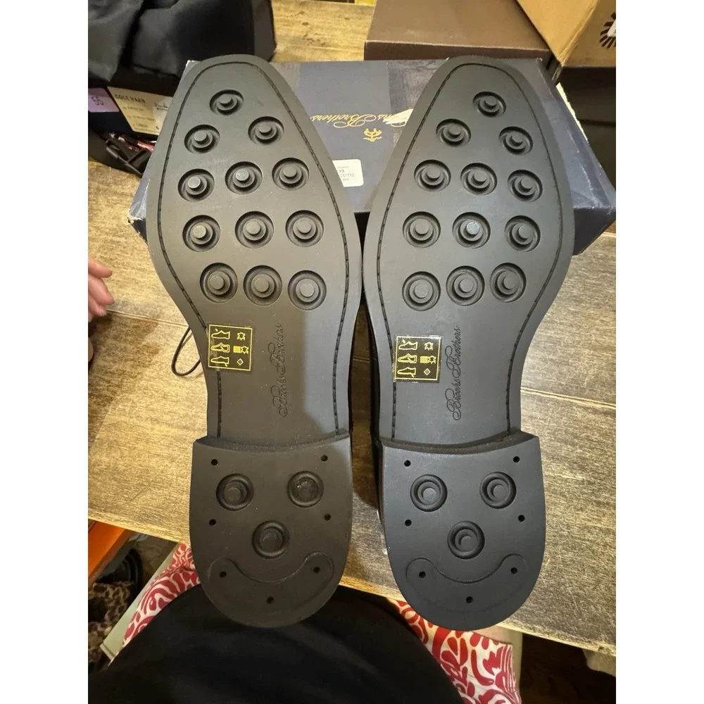 Brooks Brothers product pair